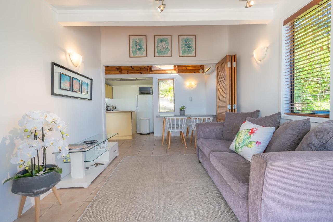Palm Beach Cottage With Private Spa Pool Экстерьер фото