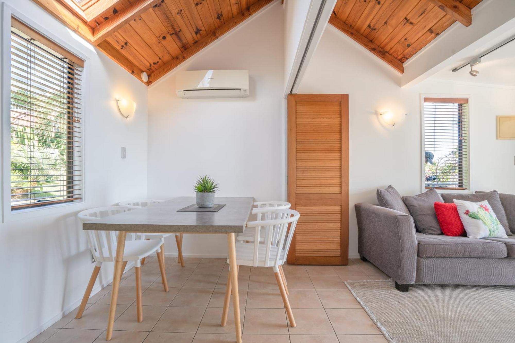 Palm Beach Cottage With Private Spa Pool Экстерьер фото